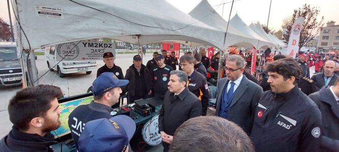 svg+xml,%3Csvg%20xmlns%3D%22http%3A%2F%2Fwww.w3 12 Kasım 2022 Ulusal Deprem Tabikatı.