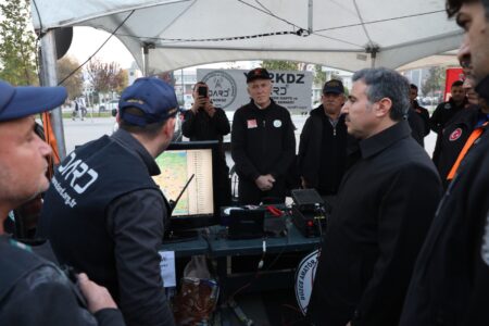 svg+xml,%3Csvg%20xmlns%3D%22http%3A%2F%2Fwww.w3 12 Kasım 2022 Ulusal Deprem Tabikatı.