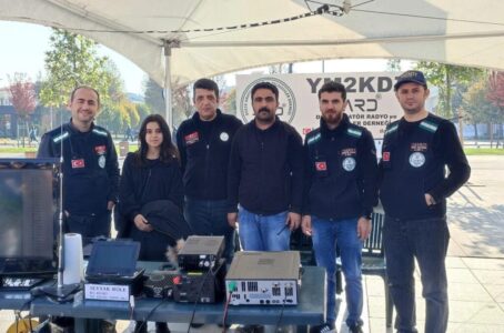 svg+xml,%3Csvg%20xmlns%3D%22http%3A%2F%2Fwww.w3 12 Kasım 2022 Ulusal Deprem Tabikatı.