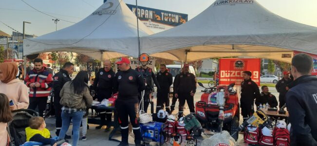 svg+xml,%3Csvg%20xmlns%3D%22http%3A%2F%2Fwww.w3 12 Kasım 2022 Ulusal Deprem Tabikatı.