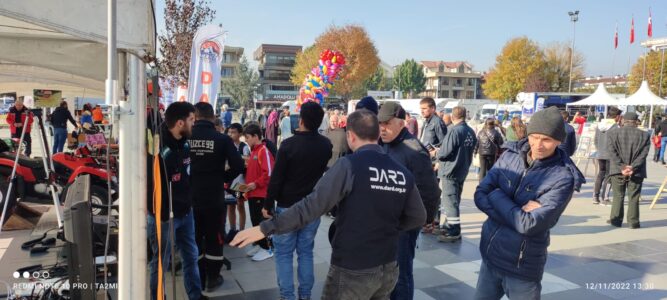 svg+xml,%3Csvg%20xmlns%3D%22http%3A%2F%2Fwww.w3 12 Kasım 2022 Ulusal Deprem Tabikatı.