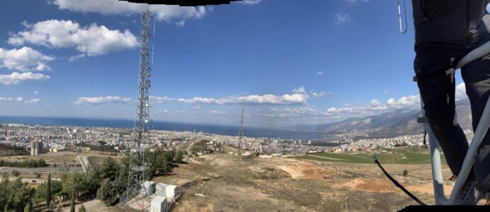 svg+xml,%3Csvg%20xmlns%3D%22http%3A%2F%2Fwww.w3 2023 Deprem Felâketindeki Çalışmalarımız (HATAY / İskenderun)