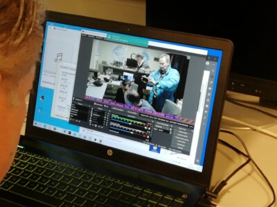 svg+xml,%3Csvg%20xmlns%3D%22http%3A%2F%2Fwww.w3 QO-100 Haberleşme uydusu seminerine katıldık