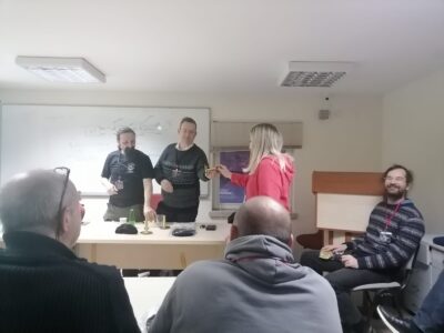 svg+xml,%3Csvg%20xmlns%3D%22http%3A%2F%2Fwww.w3 QO-100 Haberleşme uydusu seminerine katıldık