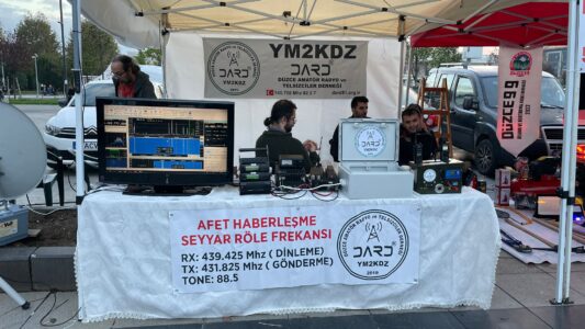 svg+xml,%3Csvg%20xmlns%3D%22http%3A%2F%2Fwww.w3 24. YILINDA 12 KASIM '99 DEPREMİ