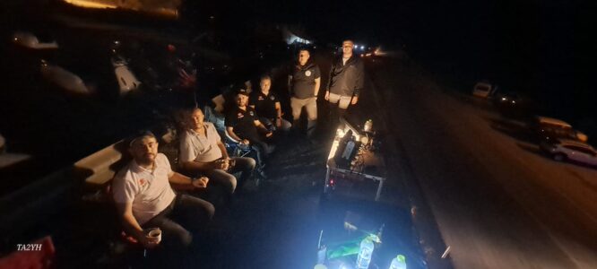 svg+xml,%3Csvg%20xmlns%3D%22http%3A%2F%2Fwww.w3 Hecinler yangınında haberleşme desteği verdik